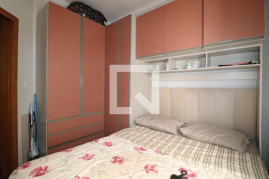 Quarto 1 de apartamento à venda com 2 quartos, 47m² em Parque Erasmo Assunção, Santo André