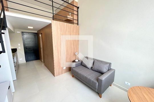 Sala de kitnet/studio para alugar com 1 quarto, 34m² em Vila Galvão, Guarulhos