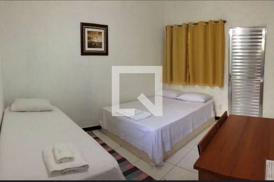 Quarto de casa para alugar com 25 quartos, 1000m² em Jardim Encantado, Vespasiano