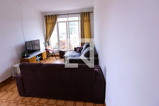 Sala de casa à venda com 5 quartos, 260m² em Vila Zat, São Paulo