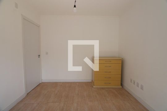 Quarto 1 de casa à venda com 5 quartos, 327m² em Fátima, Canoas