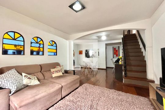 Sala de casa para alugar com 4 quartos, 140m² em Vila Santa Catarina, São Paulo