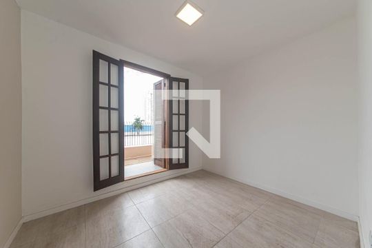 Quarto 2 de casa para alugar com 2 quartos, 70m² em Nova Piraju, São Paulo