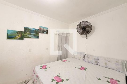 Quarto 2 de casa à venda com 3 quartos, 190m² em Jardim Mirante, Várzea Paulista