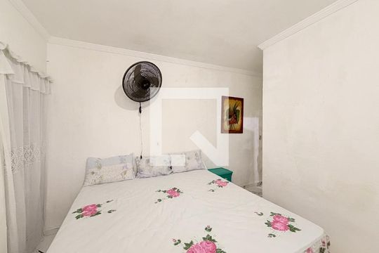 Quarto 2 de casa à venda com 3 quartos, 190m² em Jardim Mirante, Várzea Paulista