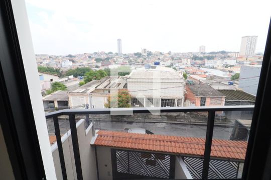 Suíte 1 de casa para alugar com 3 quartos, 151m² em Jardim das Flores, Osasco