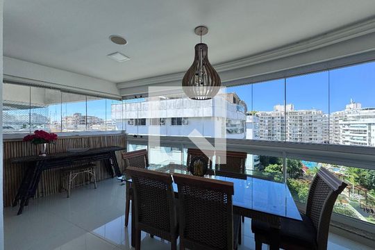 Varanda de apartamento para alugar com 3 quartos, 200m² em Recreio dos Bandeirantes, Rio de Janeiro
