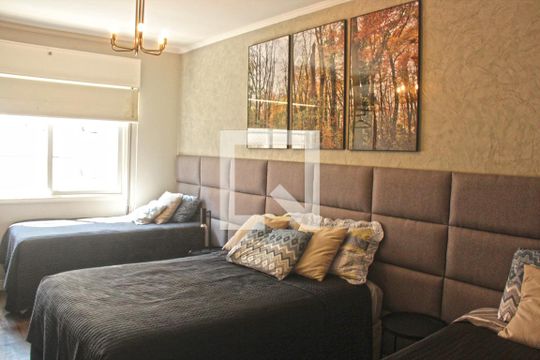 Quarto  de apartamento para alugar com 2 quartos, 100m² em Itararé, Santos