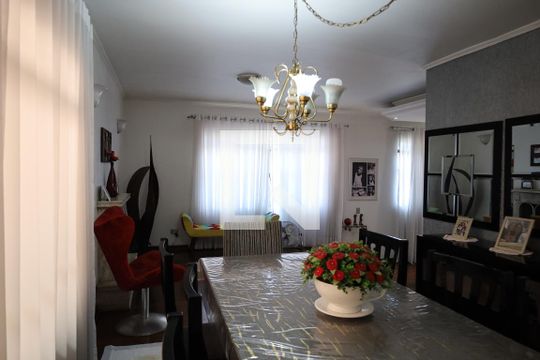 Casa para alugar com 3 quartos, 330m² em Interlagos, São Paulo