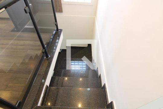 Casa para alugar com 4 quartos, 168m² em Jardim Nordeste, São Paulo