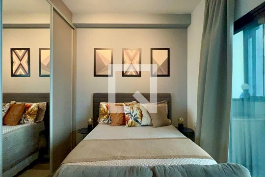 Quarto de kitnet/studio para alugar com 1 quarto, 33m² em Pinheiros, São Paulo