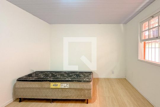 Sala/Quarto de kitnet/studio para alugar com 1 quarto, 18m² em Jardim Cidade de Florianopolis, São José