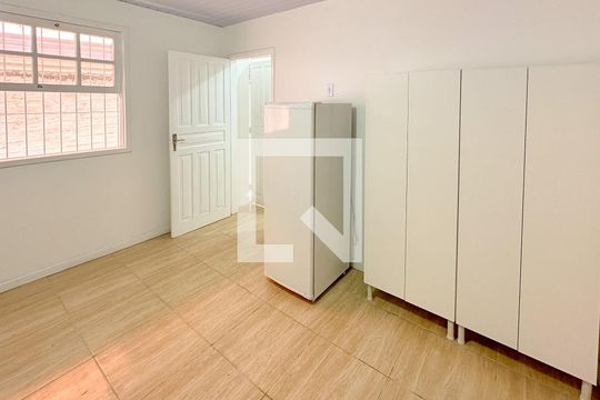 Sala/Quarto de kitnet/studio para alugar com 1 quarto, 18m² em Jardim Cidade de Florianopolis, São José