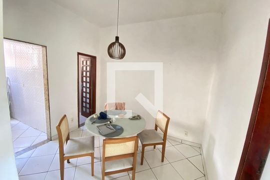 Casa para alugar com 1 quarto, 95m² em Maria da Graça, Rio de Janeiro