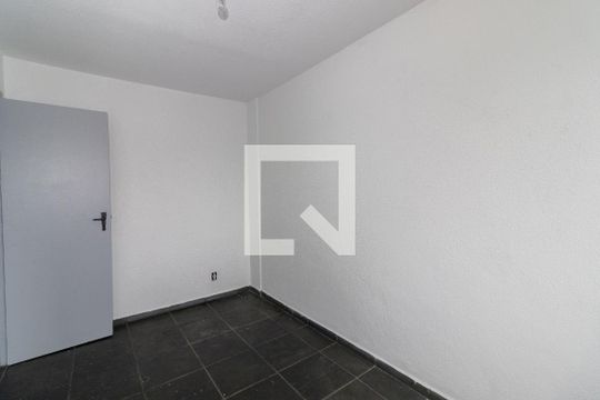 Quarto 1 de apartamento para alugar com 2 quartos, 55m² em Realengo, Rio de Janeiro