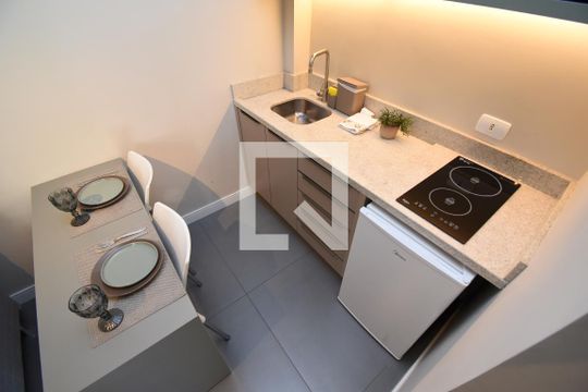 Studio de kitnet/studio para alugar com 1 quarto, 23m² em Bigorrilho, Curitiba
