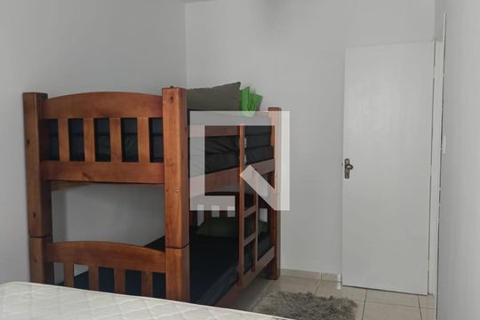 Quarto de apartamento para alugar com 1 quarto, 60m² em Cidade Ocian, Praia Grande