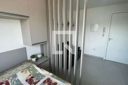 Kitnet/Studio para alugar com 1 quarto, 23m² em Centro, Curitiba