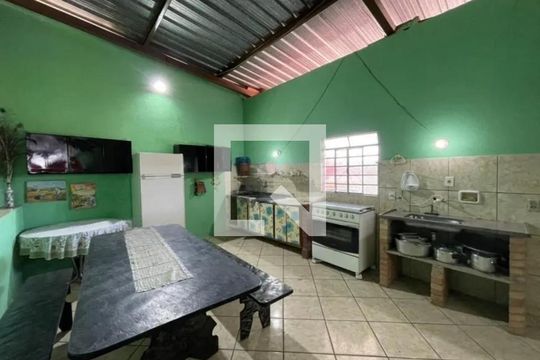 Casa para alugar com 2 quartos, 100m² em A Definir Em Campo, Contagem