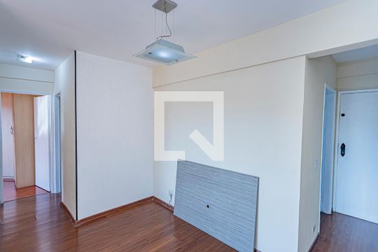 Sala de apartamento à venda com 2 quartos, 49m² em Piqueri, São Paulo
