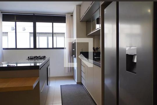 Cozinha de apartamento para alugar com 2 quartos, 65m² em Ingleses do Rio Vermelho, Florianópolis