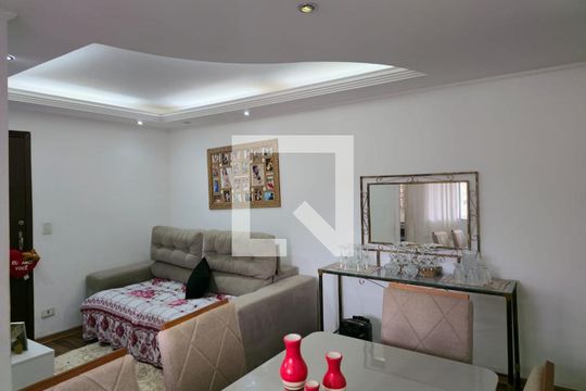 Sala  de apartamento para alugar com 3 quartos, 87m² em Jardim Vila Galvao, Guarulhos