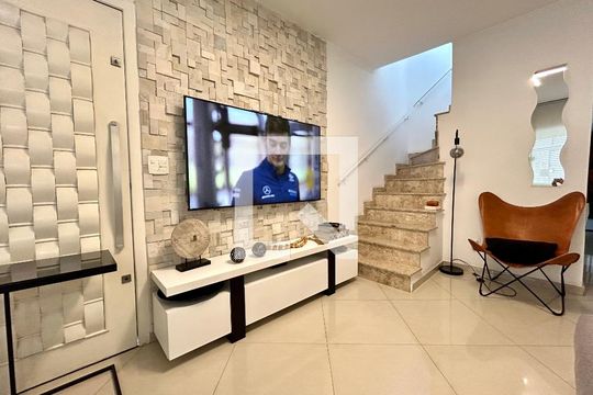 Sala de casa à venda com 2 quartos, 79m² em Vila Sao Luis, Guarulhos