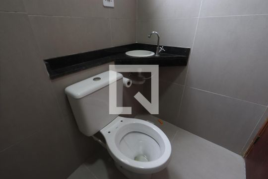 Banheiro de apartamento à venda com 1 quarto, 35m² em Vila Santa Virginia, São Paulo
