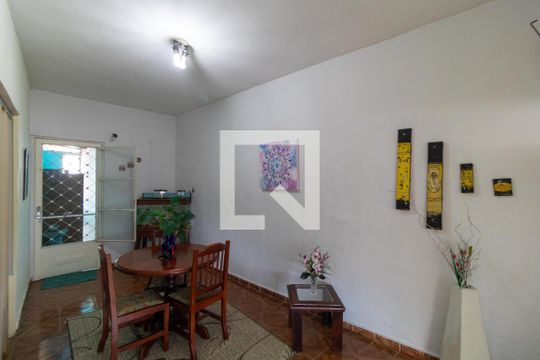 Salas de casa à venda com 4 quartos, 270m² em Jardim Bela Vista, Campinas