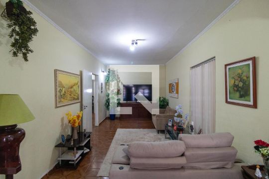 Salas de casa à venda com 4 quartos, 270m² em Jardim Bela Vista, Campinas