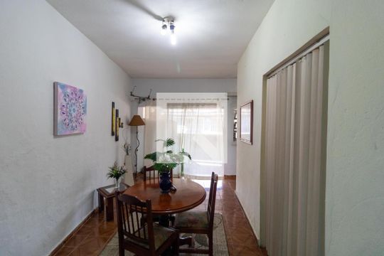 Salas de casa à venda com 4 quartos, 270m² em Jardim Bela Vista, Campinas