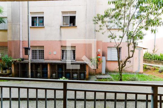 Vista da Sala de apartamento para alugar com 2 quartos, 45m² em Jardim Guilhermino, Guarulhos