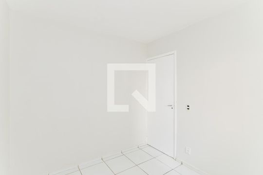 Quarto 1 de apartamento para alugar com 2 quartos, 45m² em Jardim Guilhermino, Guarulhos