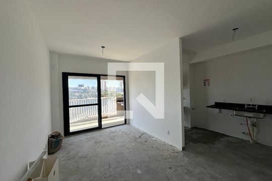 Sala de apartamento à venda com 2 quartos, 70m² em Vila Creti, Barueri