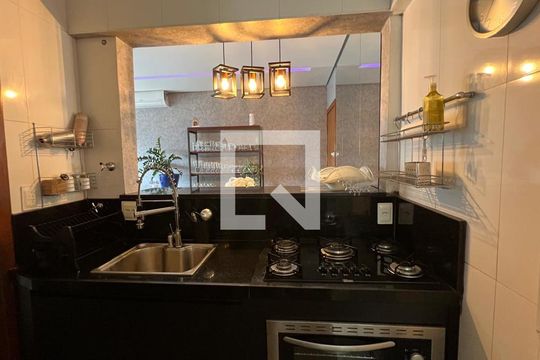 Apartamento à venda com 2 quartos, 70m² em , Belo Horizonte