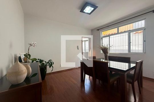 Sala de jantar de casa à venda com 3 quartos, 167m² em Santa Ines, Belo Horizonte