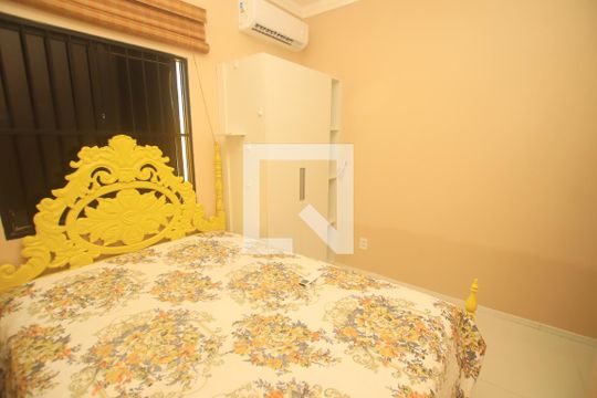 Casa de Condomínio para alugar com 2 quartos, 40m² em Itapuã, Salvador