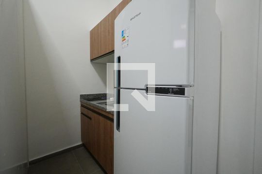 Cozinha de kitnet/studio para alugar com 1 quarto, 18m² em Vila Mariana, São Paulo