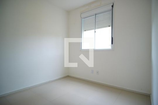 Quarto 3 de apartamento para alugar com 3 quartos, 71m² em Humaitá, Porto Alegre