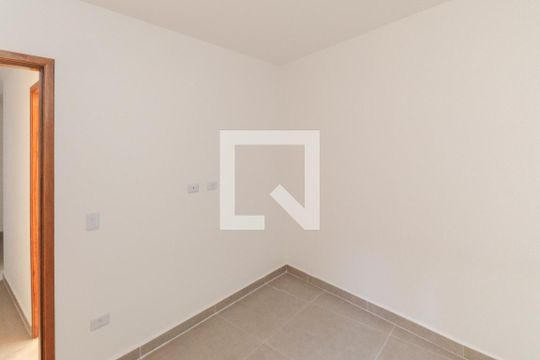 Quarto 1 de apartamento para alugar com 2 quartos, 40m² em Vila Gustavo, São Paulo