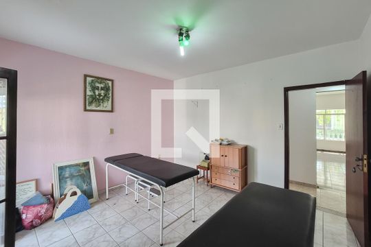 Suíte de casa à venda com 3 quartos, 383m² em Baeta Neves, São Bernardo do Campo