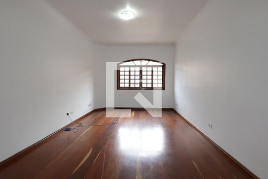 Sala de casa para alugar com 3 quartos, 211m² em Jardim Lar Sao Paulo, São Paulo