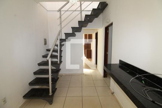 Casa para alugar com 3 quartos, 150m² em Jardim Santa Ines Iii, São José dos Campos