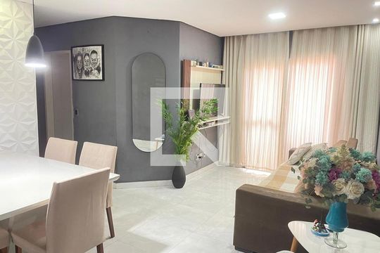 Sala de apartamento à venda com 3 quartos, 70m² em Piratininga, Osasco