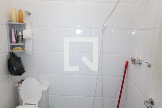 Banheiro de apartamento para alugar com 1 quarto, 97m² em Conjunto Residencial Trinta E Um de Marco, São José dos Campos
