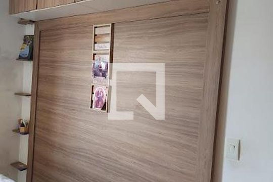 Apartamento à venda com 2 quartos, 53m² em Vila Amélia, São Paulo