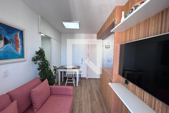 Sala de apartamento à venda com 1 quarto, 40m² em Usina Piratininga, São Paulo