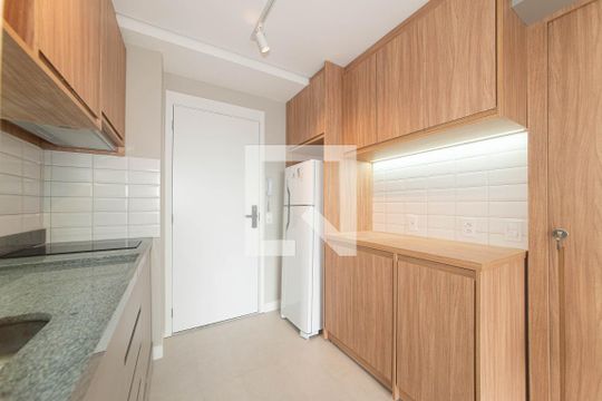 Sala - Cozinha Integrada de kitnet/studio à venda com 1 quarto, 30m² em Vila Cordeiro, São Paulo