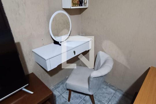 Quarto de casa à venda com 4 quartos, 800m² em Parque Brasil, São Paulo