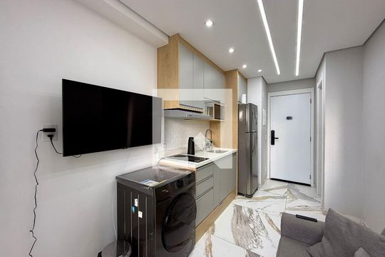 Sala de kitnet/studio para alugar com 1 quarto, 25m² em Vila Andrade, São Paulo